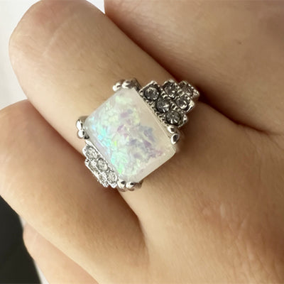 Women's Vintage Ring European And American Ladies Engagement Ornament